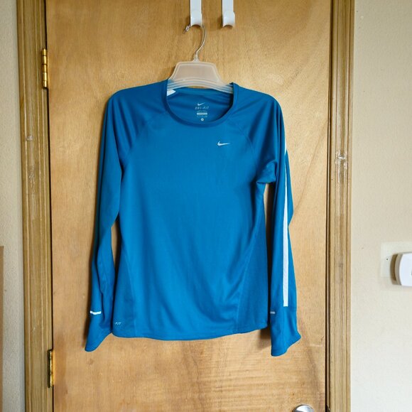 Nike Dri Fit S Shirt Workout - Picture 4 of 5